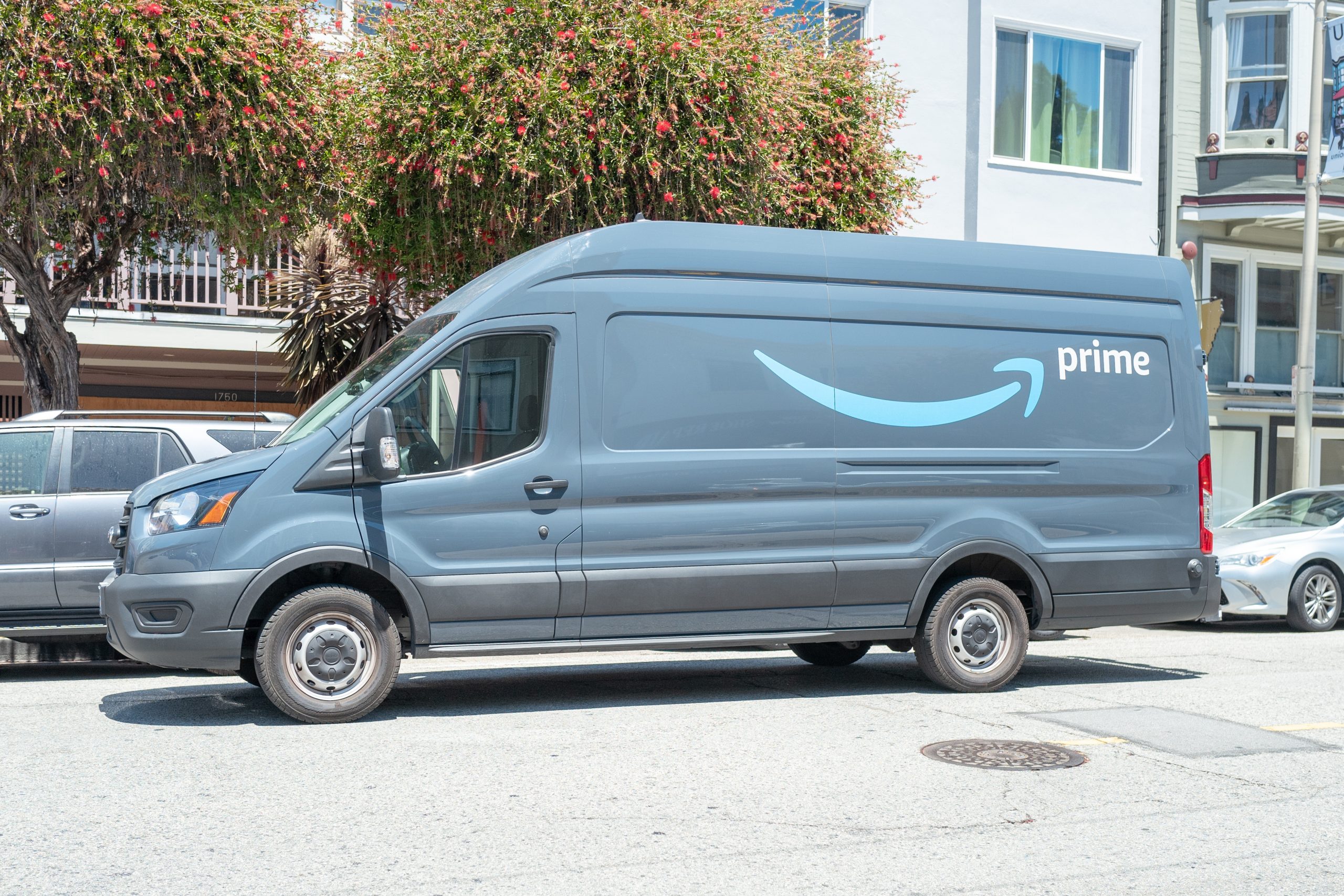 San Francisco đề xuất hoãn 18 tháng đối với các phương tiện giao hàng mới của Amazon