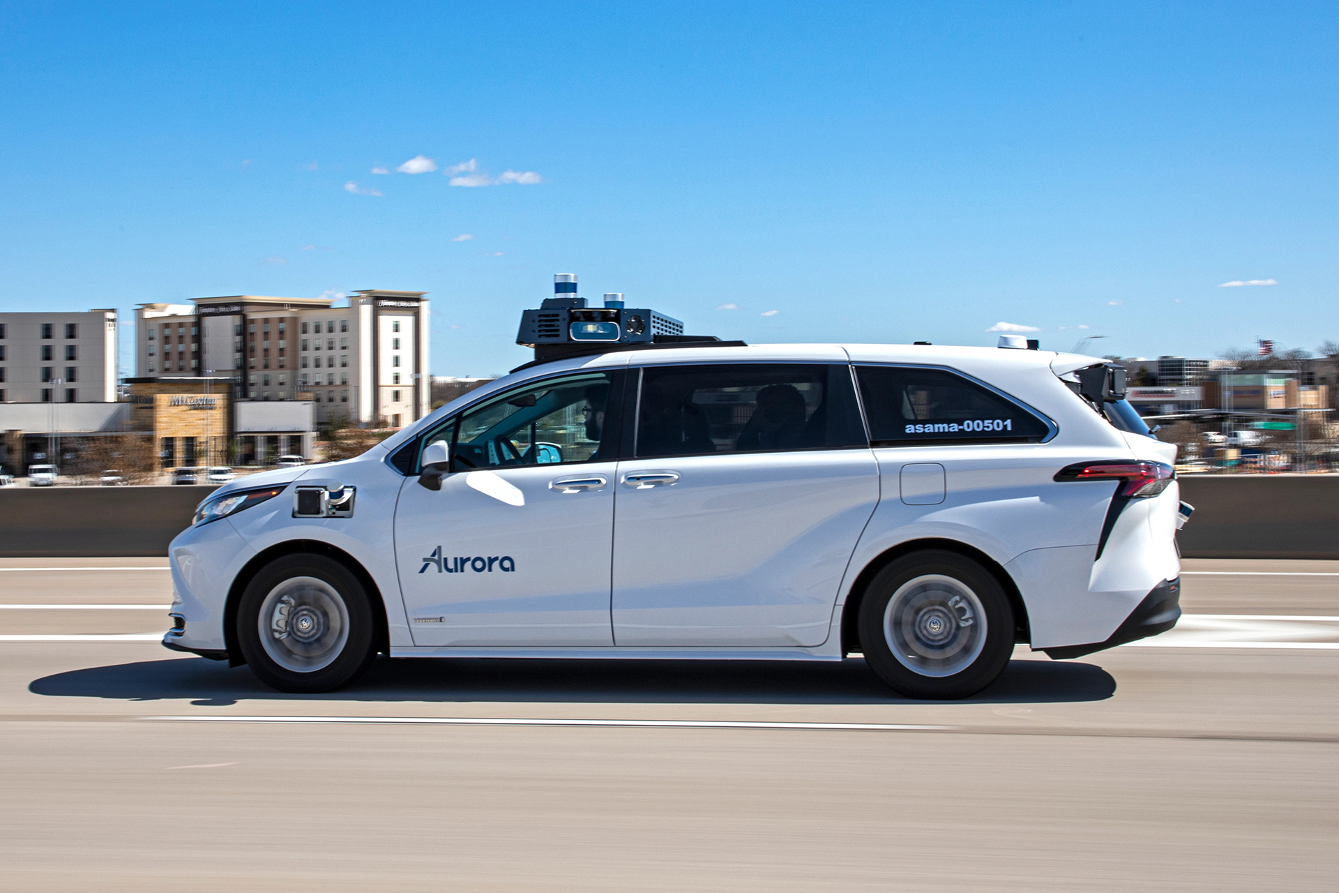 Toyota và Aurora thử nghiệm robotaxis ở Texas