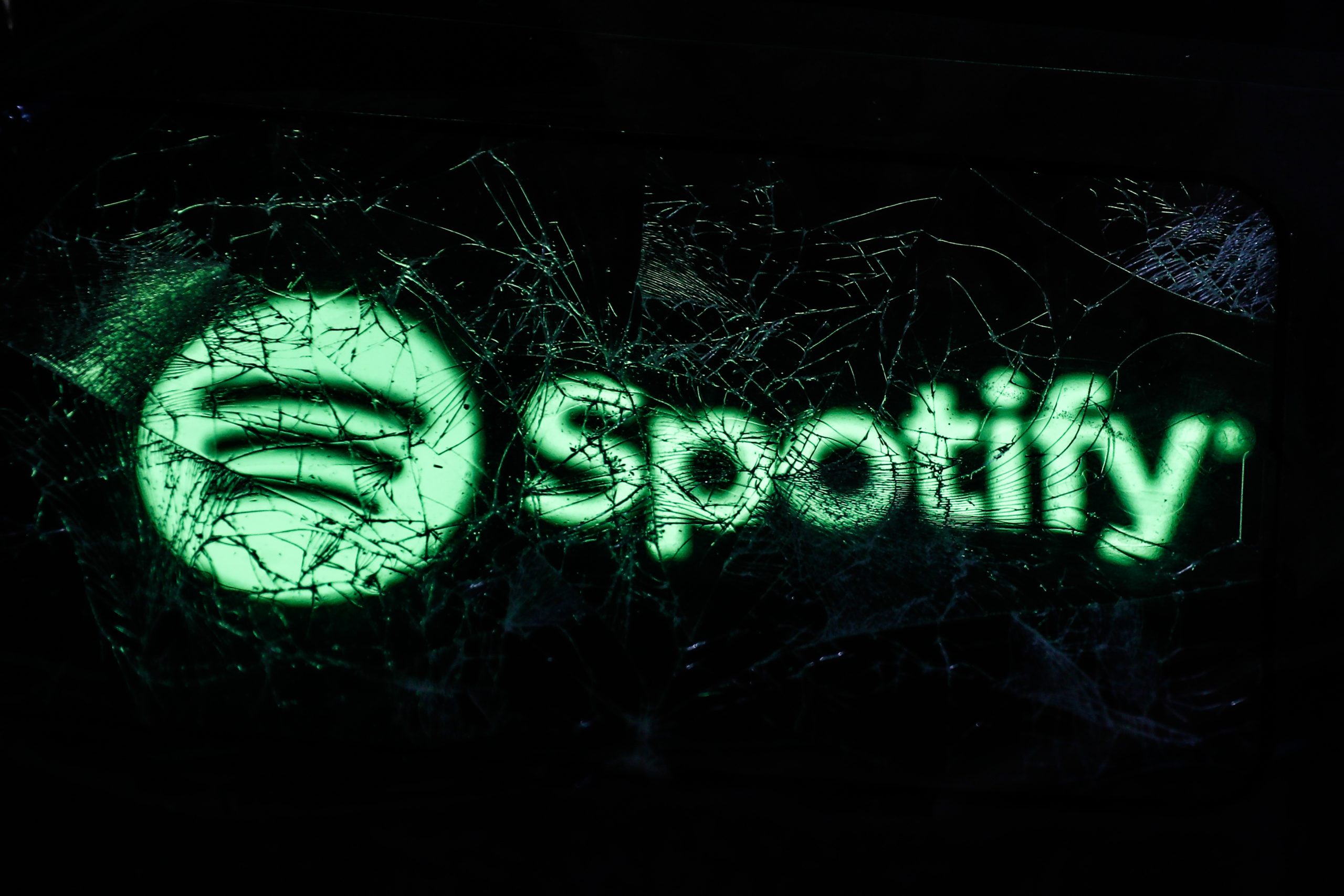 Dịch vụ lưu trữ podcast của Spotify đã ngừng hoạt động do chứng chỉ bảo mật đã hết hiệu lực