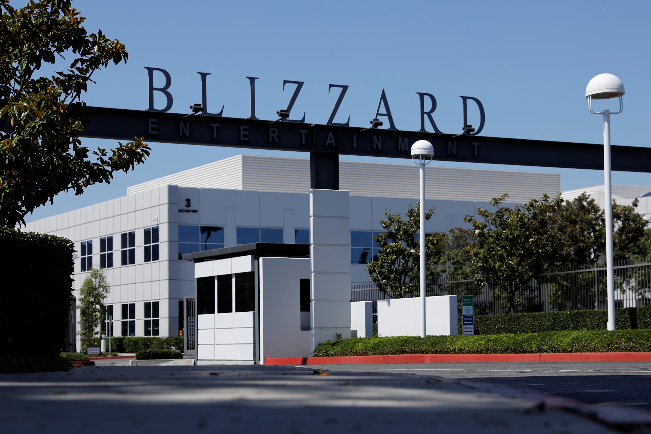 Quy trình khiếu nại bắt đầu với 18 triệu đô la giải quyết quấy rối Activision Blizzard