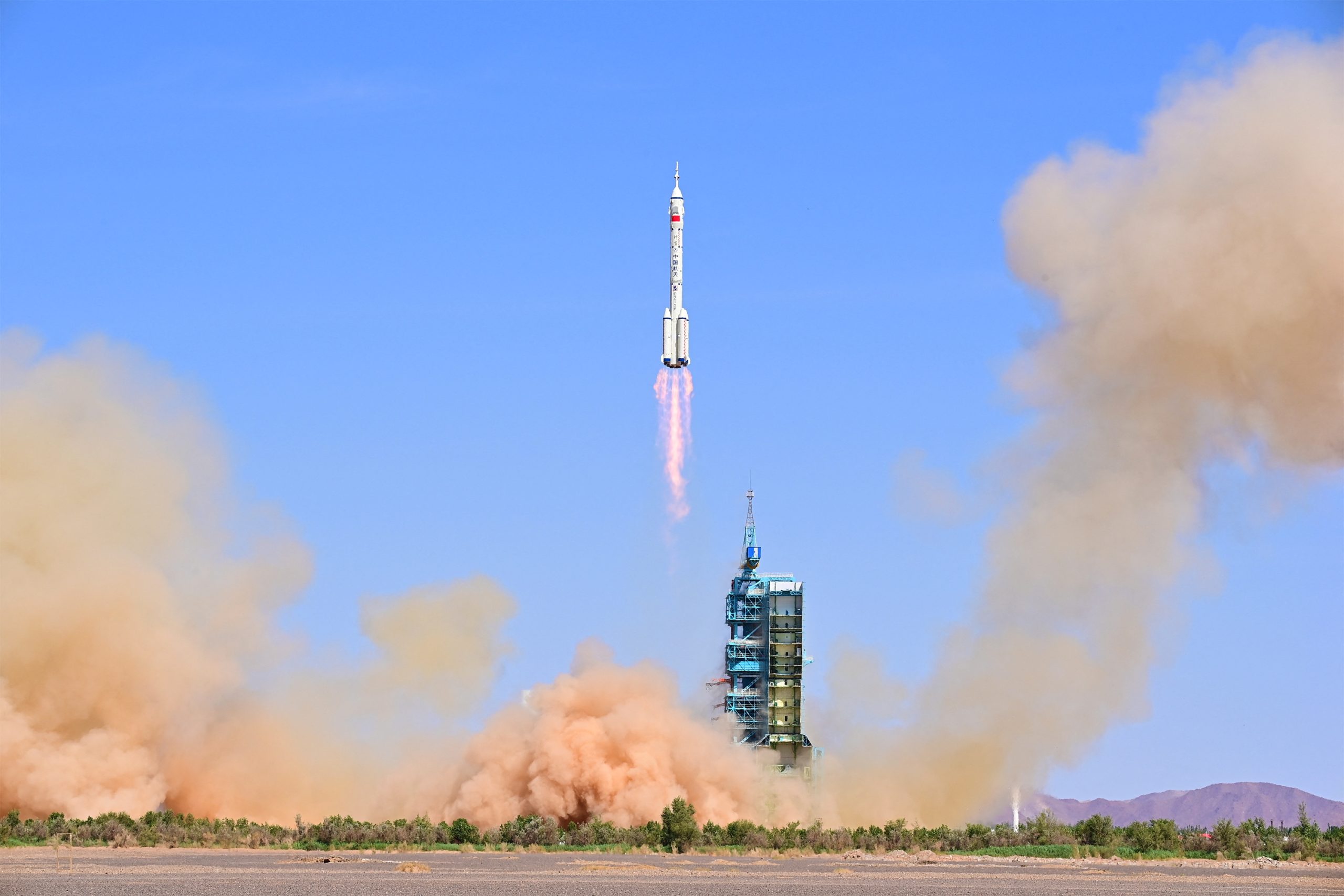 Sứ mệnh Thần Châu-14 của Trung Quốc đến trạm vũ trụ Tiangong để xây dựng lần cuối