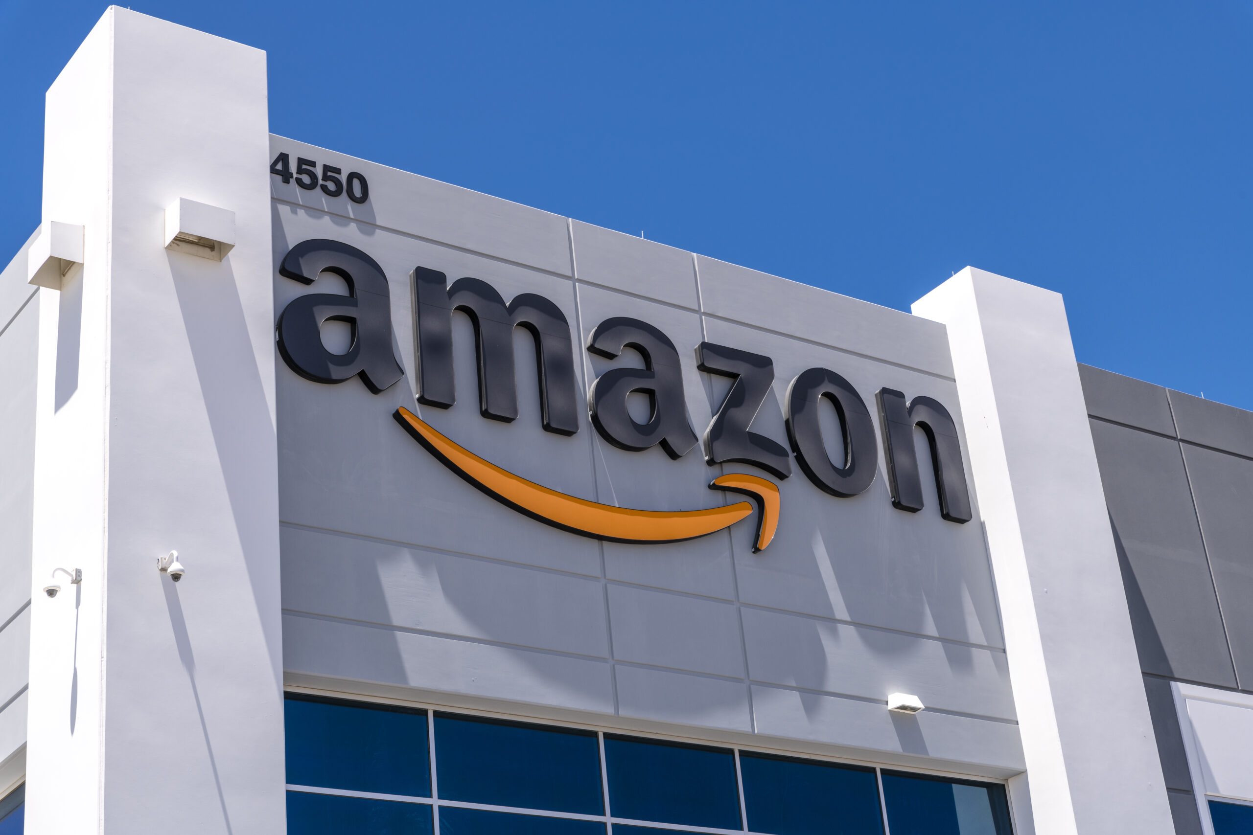 FTC đang điều tra thương vụ mua One Medical của Amazon