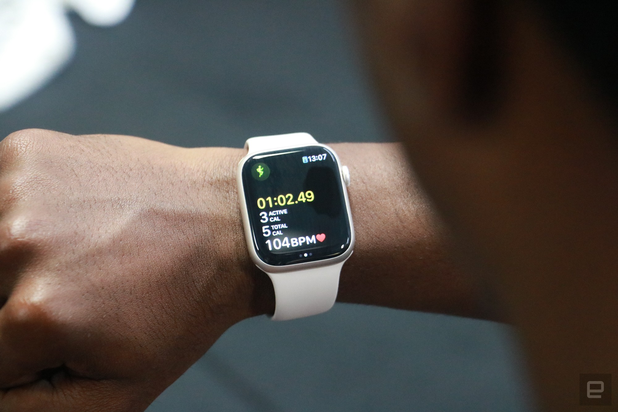Apple Watch Series 8 vs Watch Ultra vs SE 2022: Bạn nên mua cái nào?