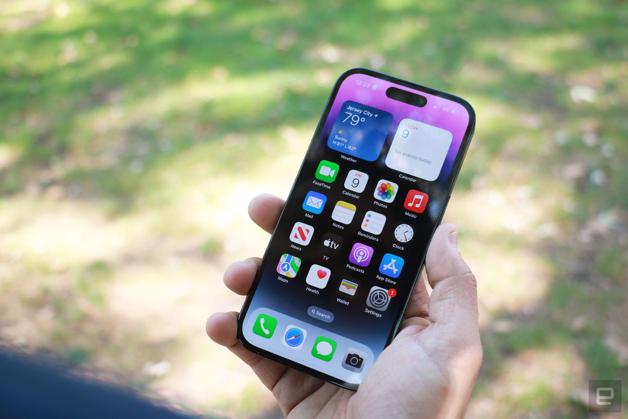 Các nhà nghiên cứu cho biết dữ liệu sử dụng iPhone không ẩn danh như Apple tuyên bố
