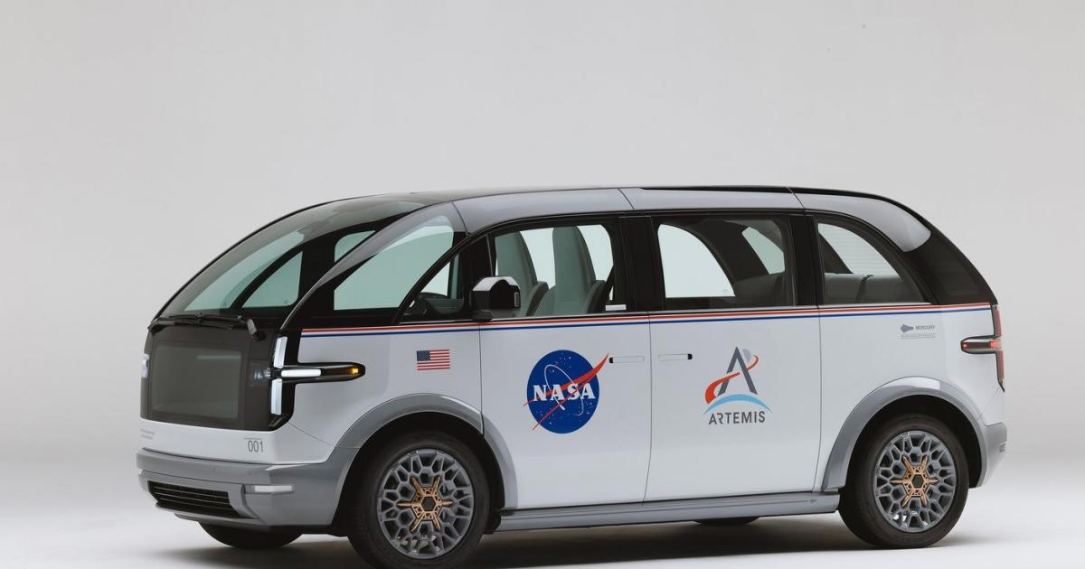 Canoo đã tạo ra một bộ ba EV dễ thương để chở các phi hành gia Artemis 2 của NASA đến SLS